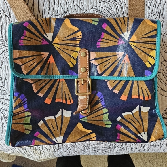 VGUC Fossil Crossbody Messenger Teacher Bag Pencil Shaving One size Navy Tan - Picture 1 of 10